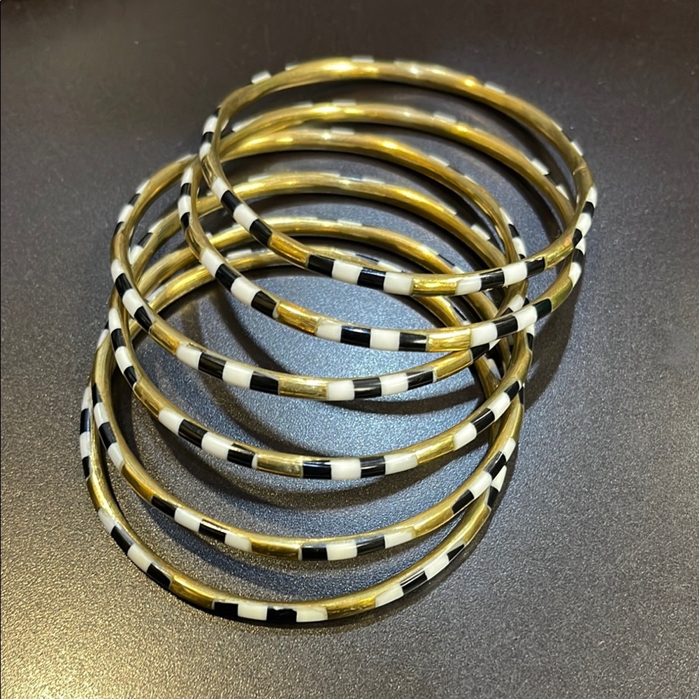 Elegant Gold and Black Bangle Set